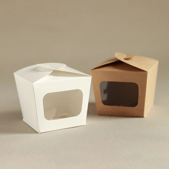 Ablakos doboz 9,5x9,5x8 cm