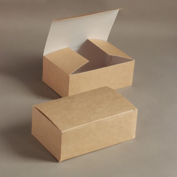 Elviteles doboz - 16x10x6 cm